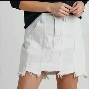 Hudson Weekender Step Hem White Skirt Size 29